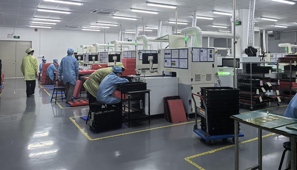 探秘 SMT 貼片加工廠家圖：行業(yè)核心工藝與大型廠家抉擇之道